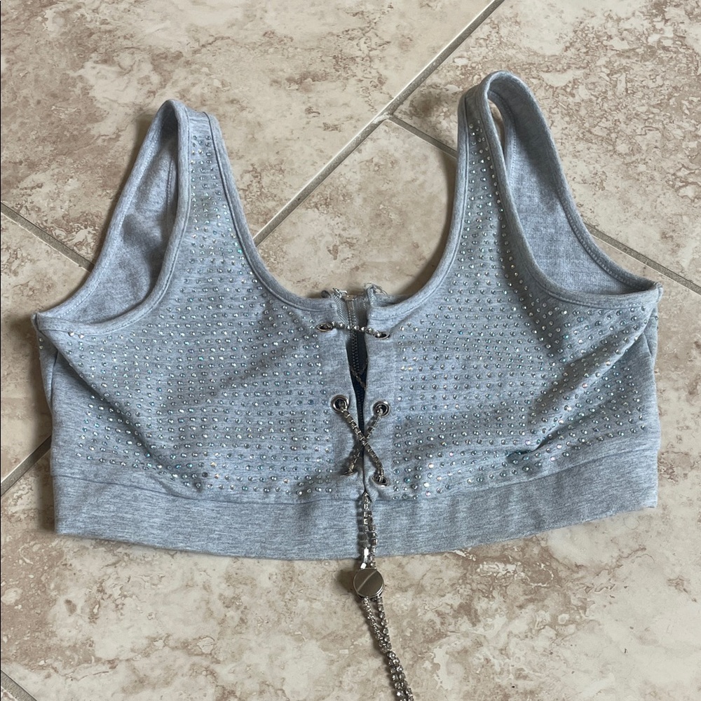 Akira rhinestone top size XL